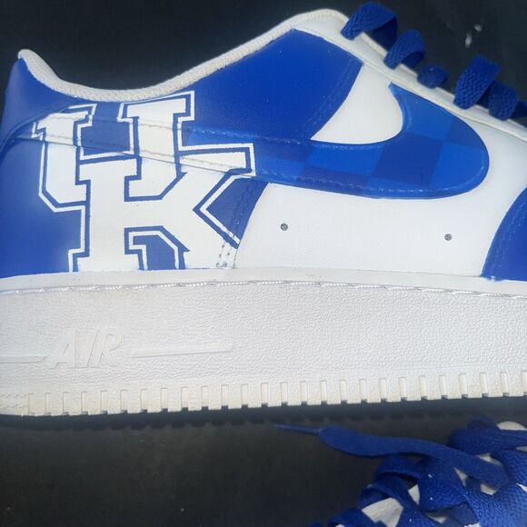 Size 14 - Nike Air Force 1 \'07 Low Triple White Customer Blue Kentucky Wildcats main image 4